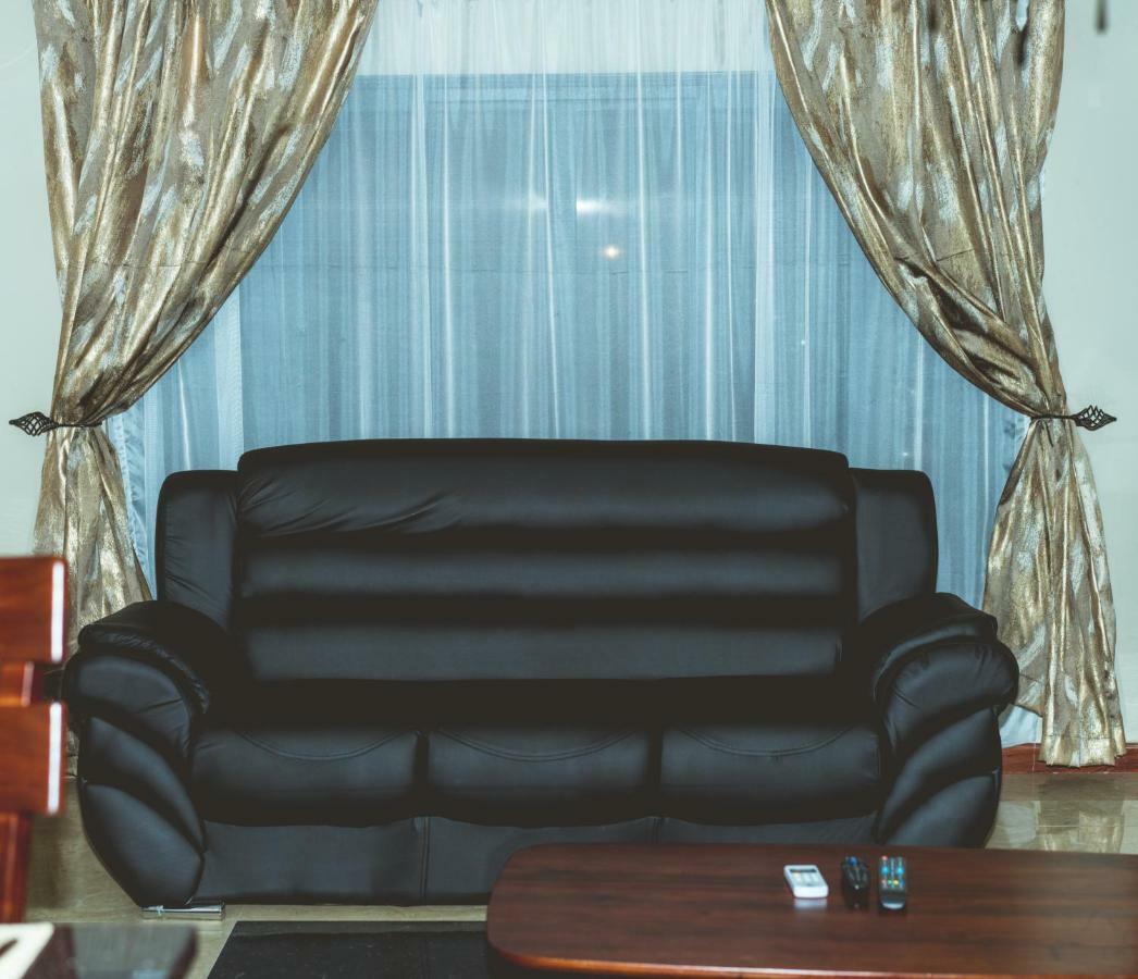 لوساكا Airport Hill Apartments المظهر الخارجي الصورة